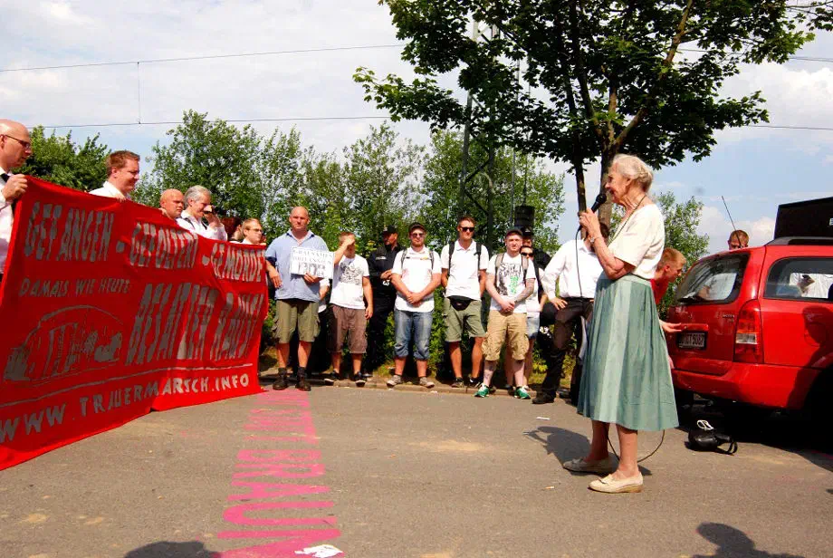 Neonaziaufmarsch in Bad Nenndorf