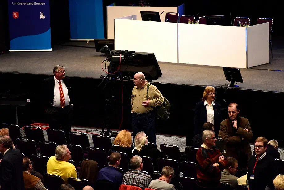 Anläßlich der Veranstaltung fanden rund 2000 AnhängerInnen der rechtspopulistischen Partei den Weg in die Hansestadt.