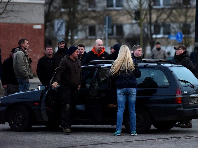 Neonaziaufmarsch von NPD und MVGIDA in Schwerin