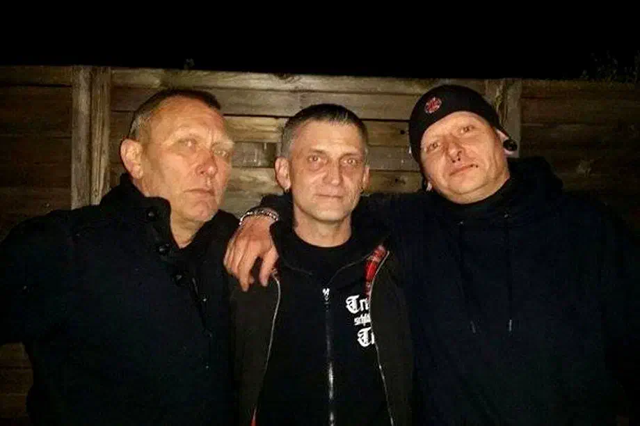 Ein Teil der Führungsspitze der Gruppierung bei einer internen Feier.
