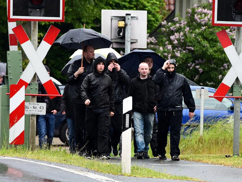 Kundgebung der Partei "Die Rechte" in Groß Lafferde (Peine)