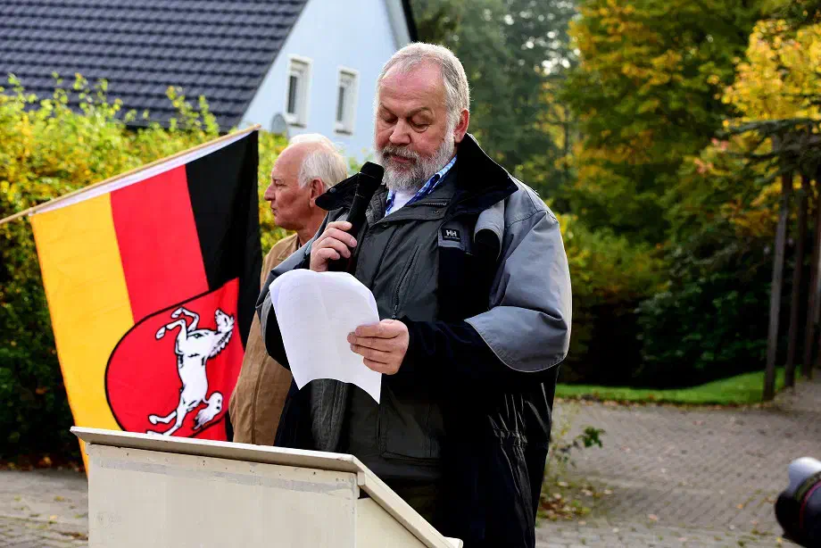 Neben seiner Tätigkeit im NPD-Landesvorstand wirkt Dammann parteipolitisch vor allem im NPD-Unterbezirk Stade.