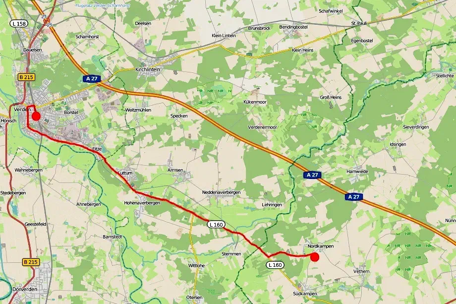 Anreisende TeilnehmerInnen wurden ab den Mittagstunden über den Bahnhof Verden ins etwa 18 Kilometer entfernte Nordkampen (Heidekreis) geschleust.