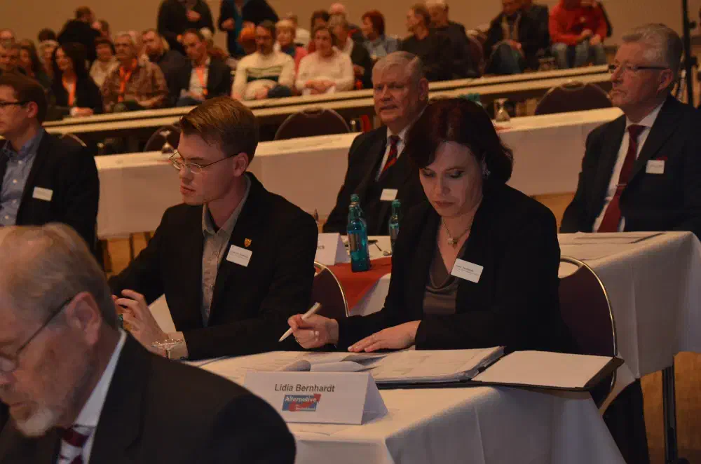 Dafür gewann die Oldenburger AfD zwei Mandate. Känftig sitzen Christoph Brederlow und Lidia Bernhardt für die AfD im Oldenburger Stadtrat.
