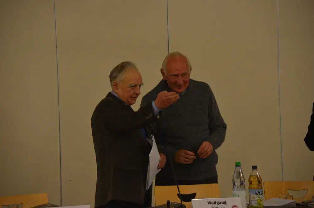 Zur ersten Sitzung erschien auch Ulrich Eigenfeld als Landesvorsitzender der NPD Niedersachsen. Beide sind im NPD-Unterbezirk Oldenburg aktiv.