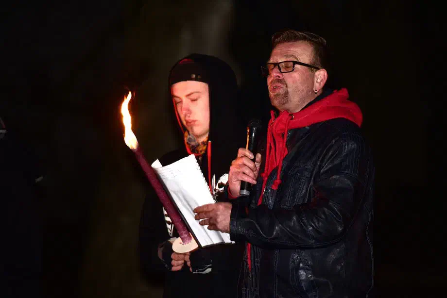 Redebeitrag von Uli Carsten Bayer, Landesvorsitzender der Neonazipartei in Sachsen