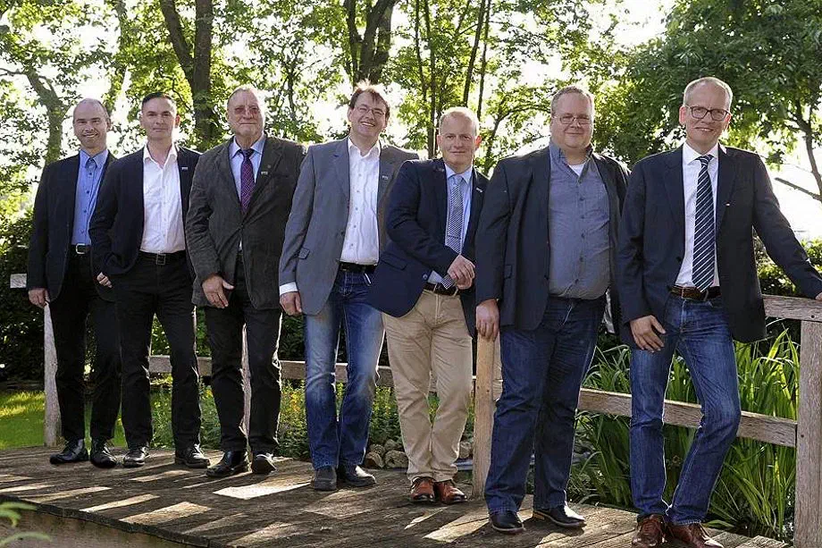 Iloff (hier zweiter von links) war dabei nicht zufällig vor Ort. Als Kreisvorsitzender der AfD im Landkreis Diepholz gehört Andreas-Dieter Iloff inzwischen zu den Funktionsträgern der "Alternative für Deutschland" (AfD) in Niedersachsen.