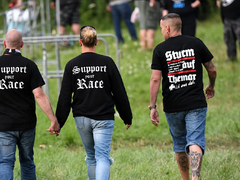 Neonazifestival "Rock gegen Überfremdung" in Themar (TEIL 2)