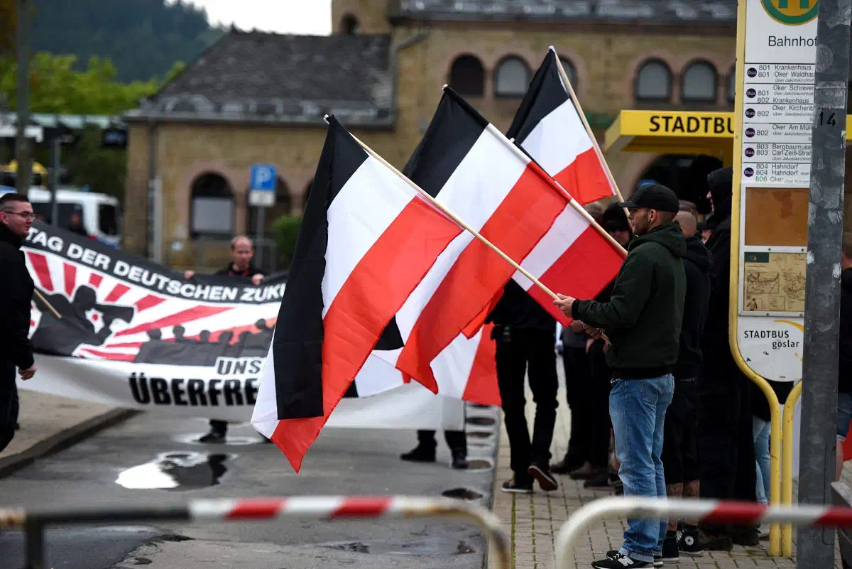 Ursprünglich planten die Veranstalter im Nachgang der Kundgebung eine Vortrags- und Musikveranstaltung im nahegelegenen Bad Harzburg durchzuführen. Neben Redebeiträgen war der Auftritt der "NS-Rapper" F.i.e.L. ("Fremd im eigenen Land), sowie Mic Revolt, alias Michael Zeise (Thüringen) angekündigt worden. Die Veranstaltung wurde allerdings bereits im Vorfeld durch den Landkreis Goslar untersagt.