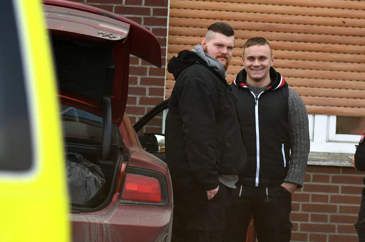Auch aus Goslar reiste eine Delegation Neonazis nach Lingen. Diese nutzten die Veranstaltung um mittels eines Infostandes für den sogenannten TDDZ ("Tag der deutschen Zukunft"), einer in Goslar geplanten Neonazidemonstration zu werben.