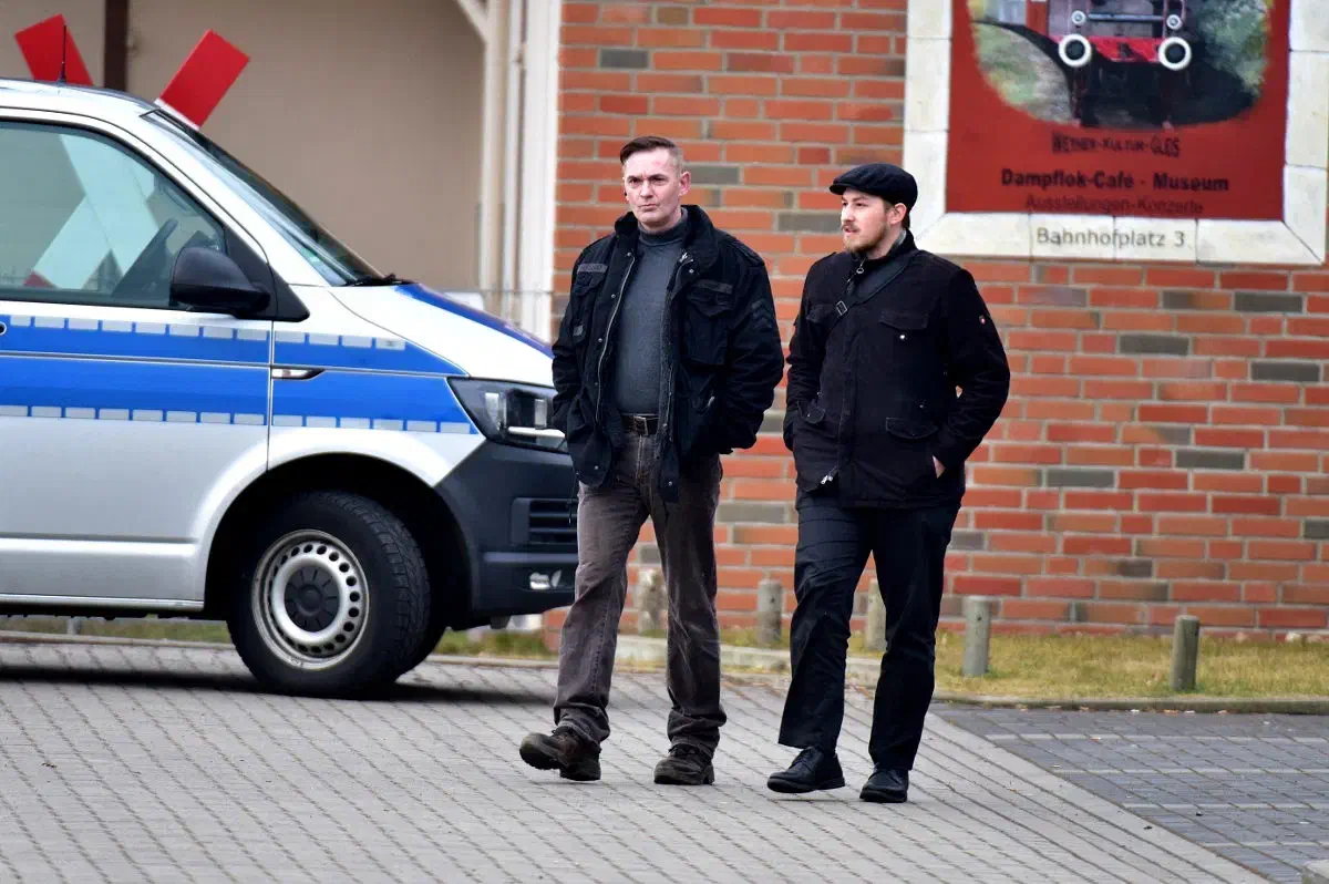 Als treibende Kraft im Hintergrund der nun durchgeführten Veranstaltung gilt neben Lars Steinke der Kreisvorsitzender der AfD-Diepholz Andreas Illof (hier gemeinsam mit Lars Steinke in Kirchweyhe).