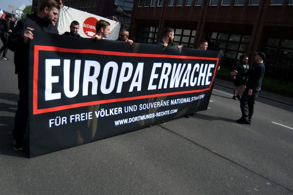 Neonaziaufmarsch in Dortmund (TEIL 2)