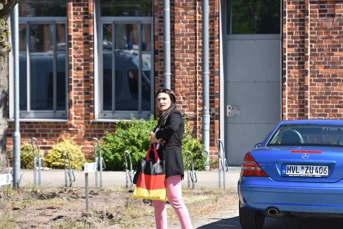 Als prominente Rednerin wurde das Brandenburger AfD-Mitglied Leyla Bilge eingeladen.