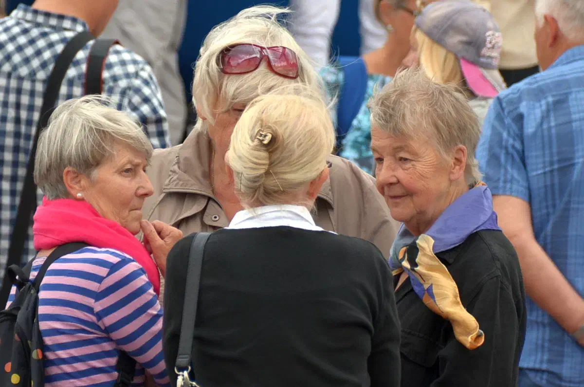 Imke Barnstedt mit Teilnehmer*innen aus der Region Oldenburg/Ammerland.