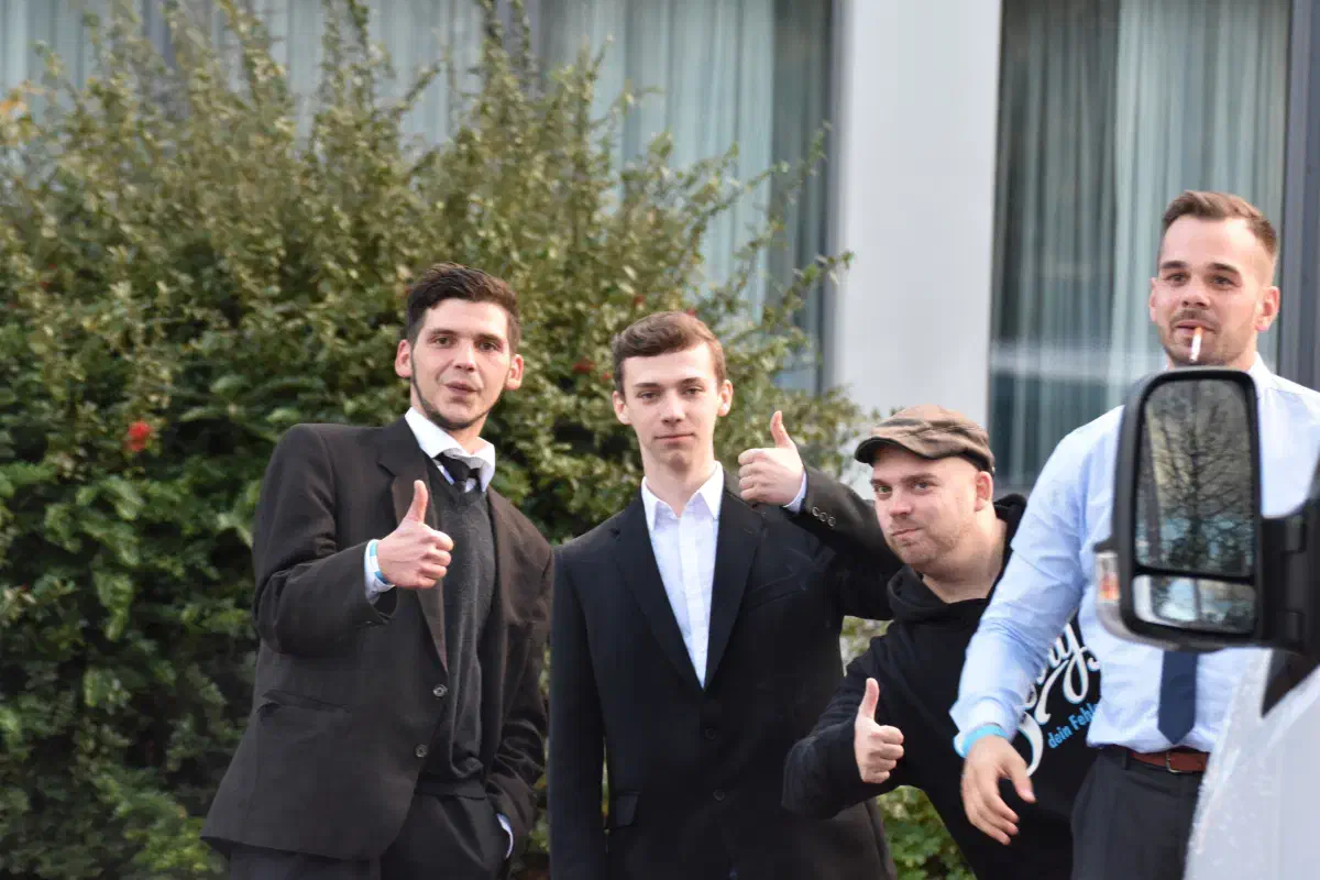 Mitglieder der "Jungen Alternative Weser/Ems"