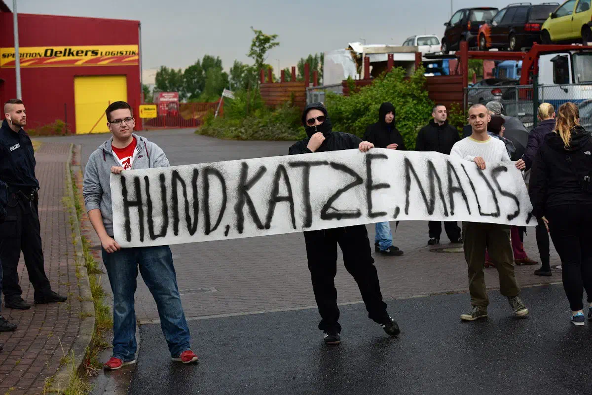 So zum Beispiel eine Kundgebung am 28.05.2015 in Groß Lafferde.
