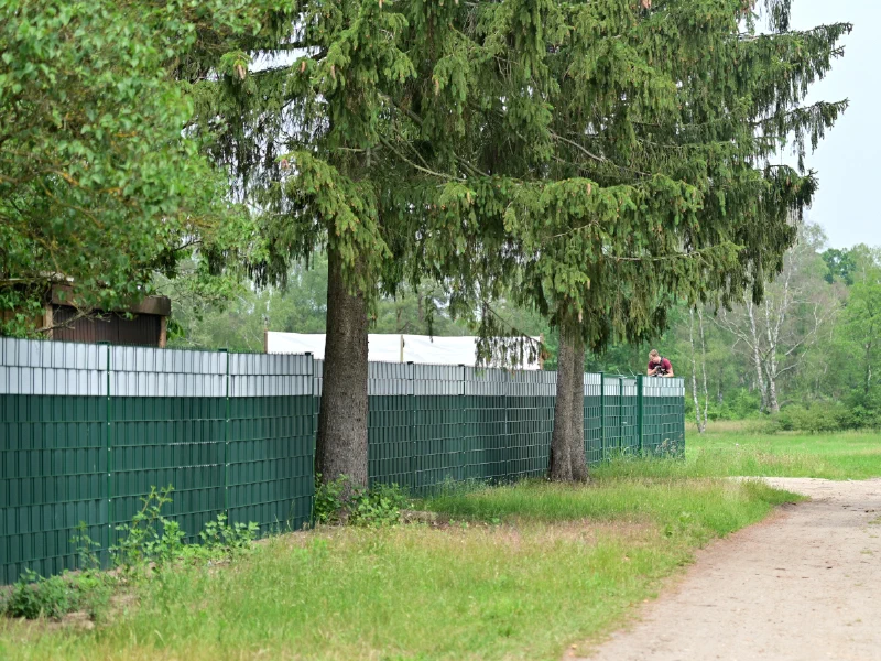 Bauarbeiten auf dem Gelände des NPD-Zentrums in Eschede