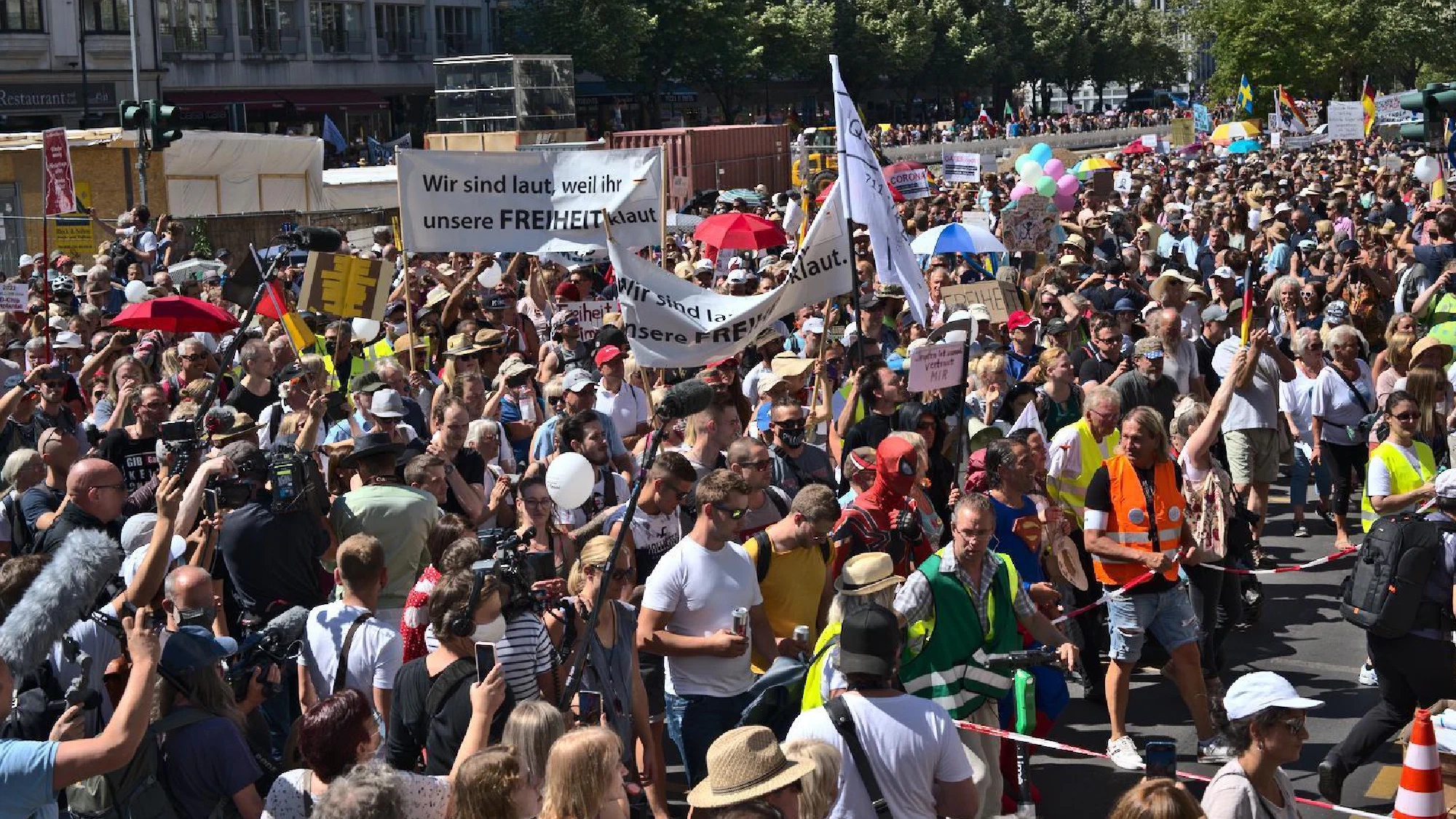 Pandemieleugner*innen in Berlin