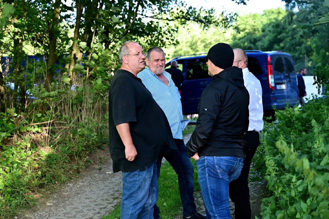 Die Öffentlichkeit war vor Ort nicht gern gesehen: Ordnerkräfte der Partei schirmten die Veranstaltung weitestgehend ab.