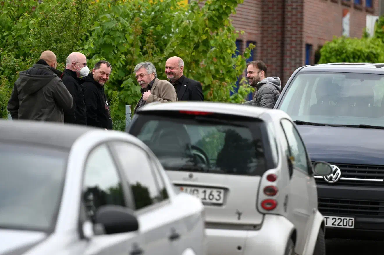 Nach dem Rücktritt des bisherigen Landesvorsitzenden Peter Beck im Januar 2021 war der Vorsitz vakant. Auf dem nun stattgefundenen Parteitag sollte ein neuer Landesvorsitzender gewählt werden. 