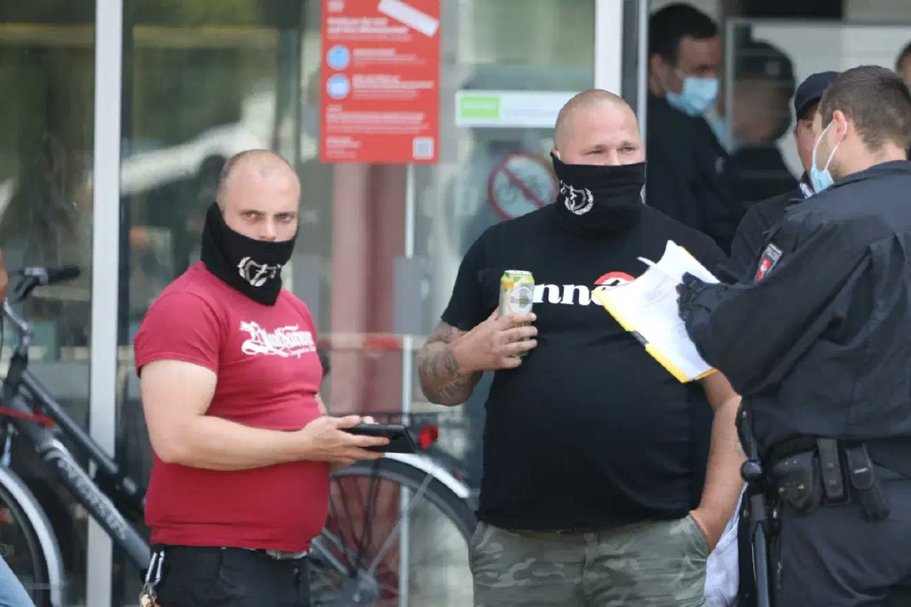 Der Konsum wurde während der Demonstration weiter durchgeführt.