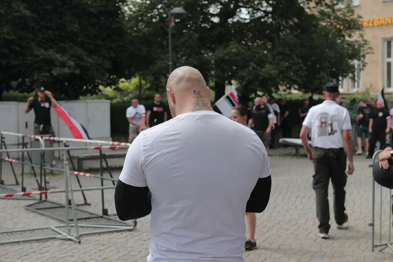 Der Oberbürgermeisterkandidat Piere Bauer hielt keine eigene Rede und betonte, dass er selbst kein Politiker sei.