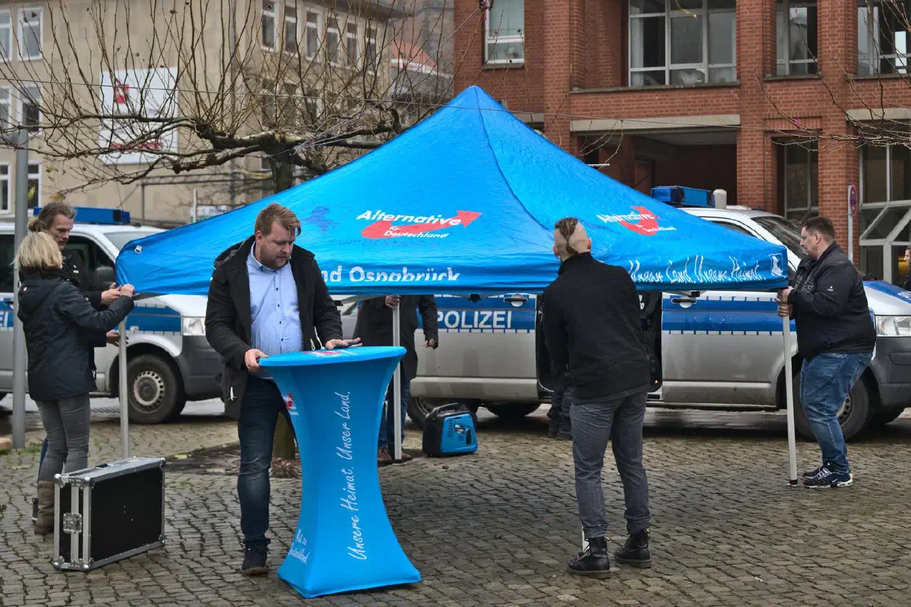 Hier am Tisch: Marcel Queckemeyer (AfD Osnabrück)
