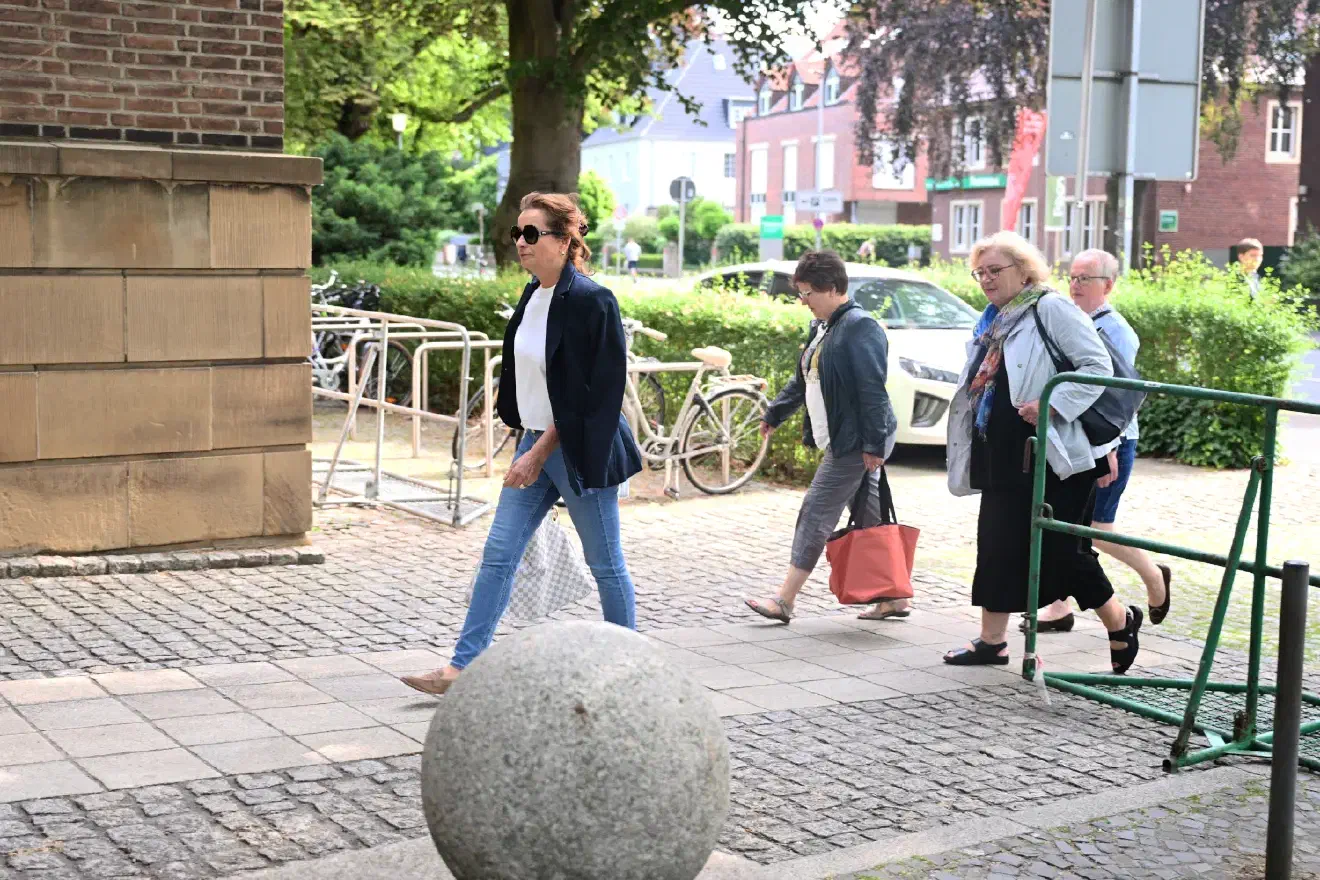 An der Veranstaltung nahmen insgesamt rund 45 Personen teil. Ein Großteil der Teilnehmenden, die übrigens männlich gelesen werden konnten, meldete sich bereits im Vorfeld schriftlich an.