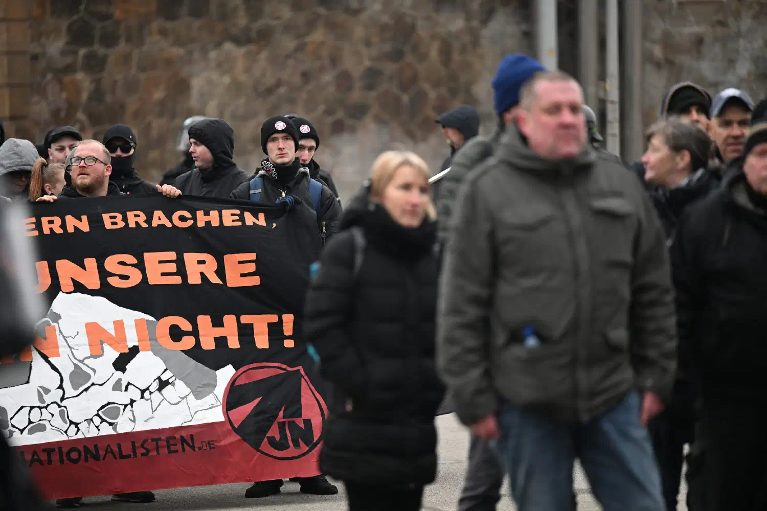 Demonstration der radikalen und neonazistischen Rechten in Dresden (Teil 2)