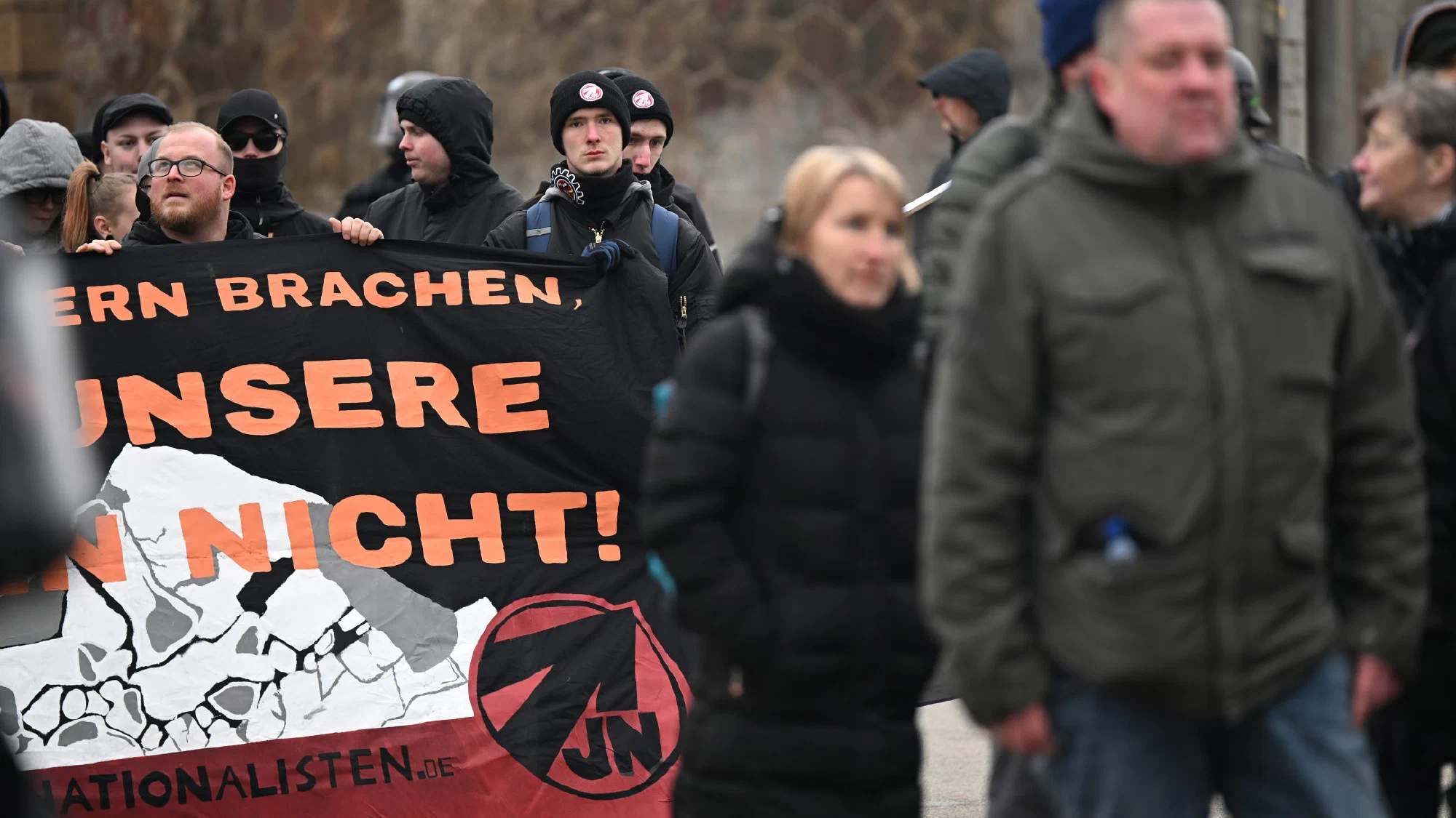 Demonstration der radikalen und neonazistischen Rechten in Dresden (Teil 2)