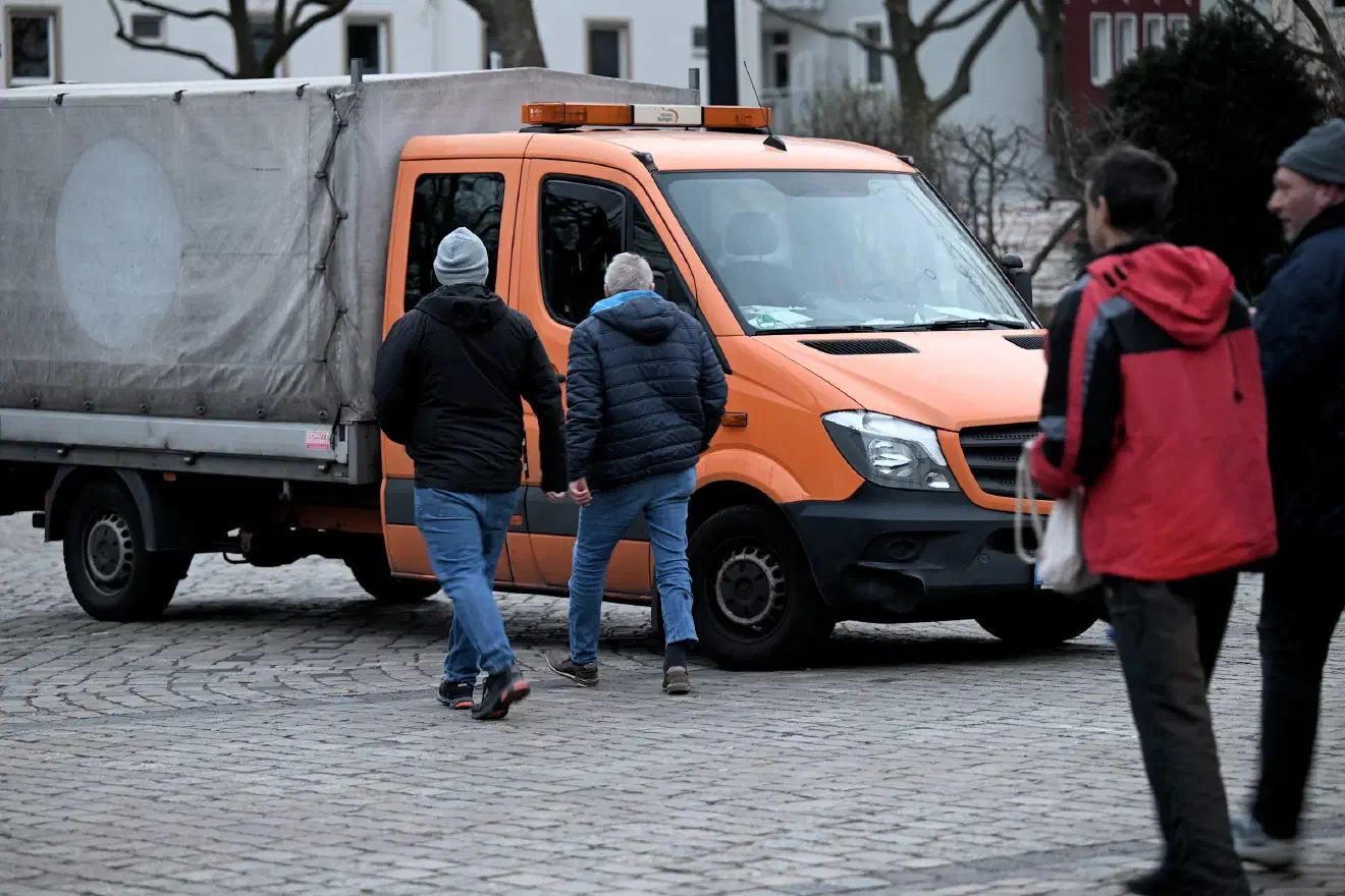 Wenige Minuten später wurde die Veranstaltung dann für beendet erklärt.
