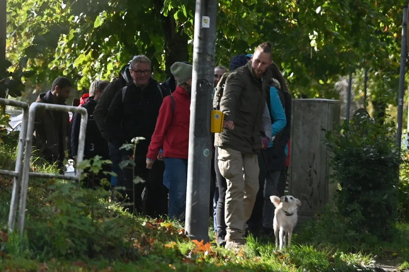 An der Spitze der "Regionalstelle Hamburg" stehen Andreas Lütge (im Bild vorne) und seine Partnerin Ina Gravenkamp.