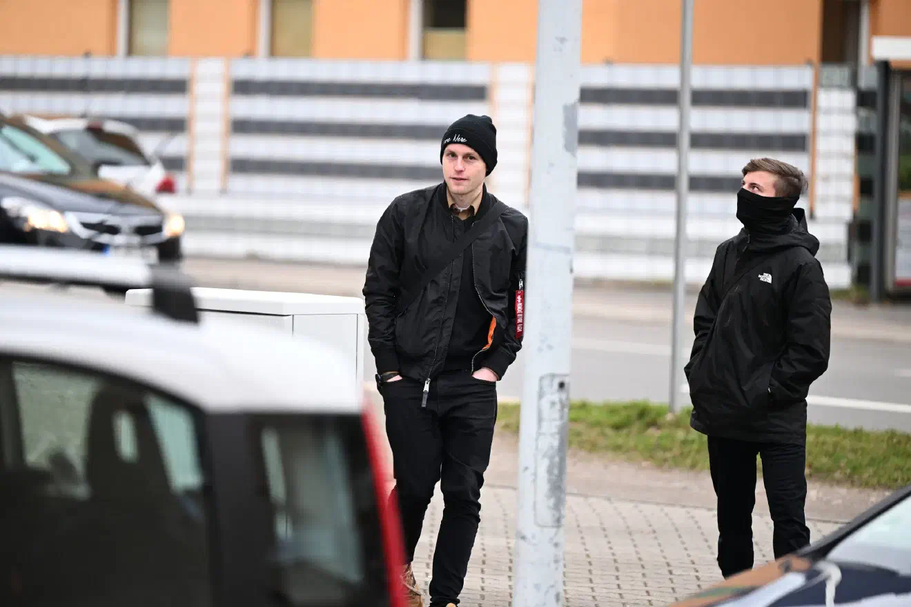 Die von der "Identitären Bewegung" (IB) in Chemnitz durchgeführte Veranstaltung versuchte das mediale Interesse an der Person Martin Sellner für die eigenen Zwecke zu instrumentalisieren. 