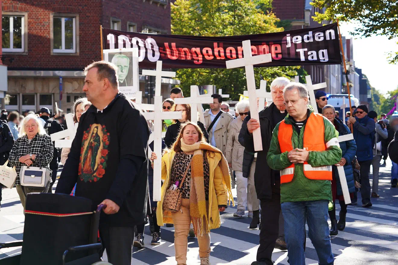 In Münster fand am Samstag, den 05.Oktober der 1000-Kreuze-Marsch statt. 
