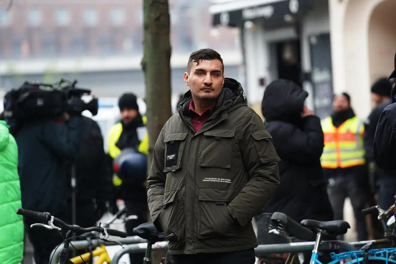 Zu den Organisatoren zählte unter anderem Ferhat Sentürk, der bis vor kurzem noch der AfD angehörte, Anfang Dezember aber laut eigenen Angaben die Partei aufgrund interner Machtkämpfe und Intrigen verließ.