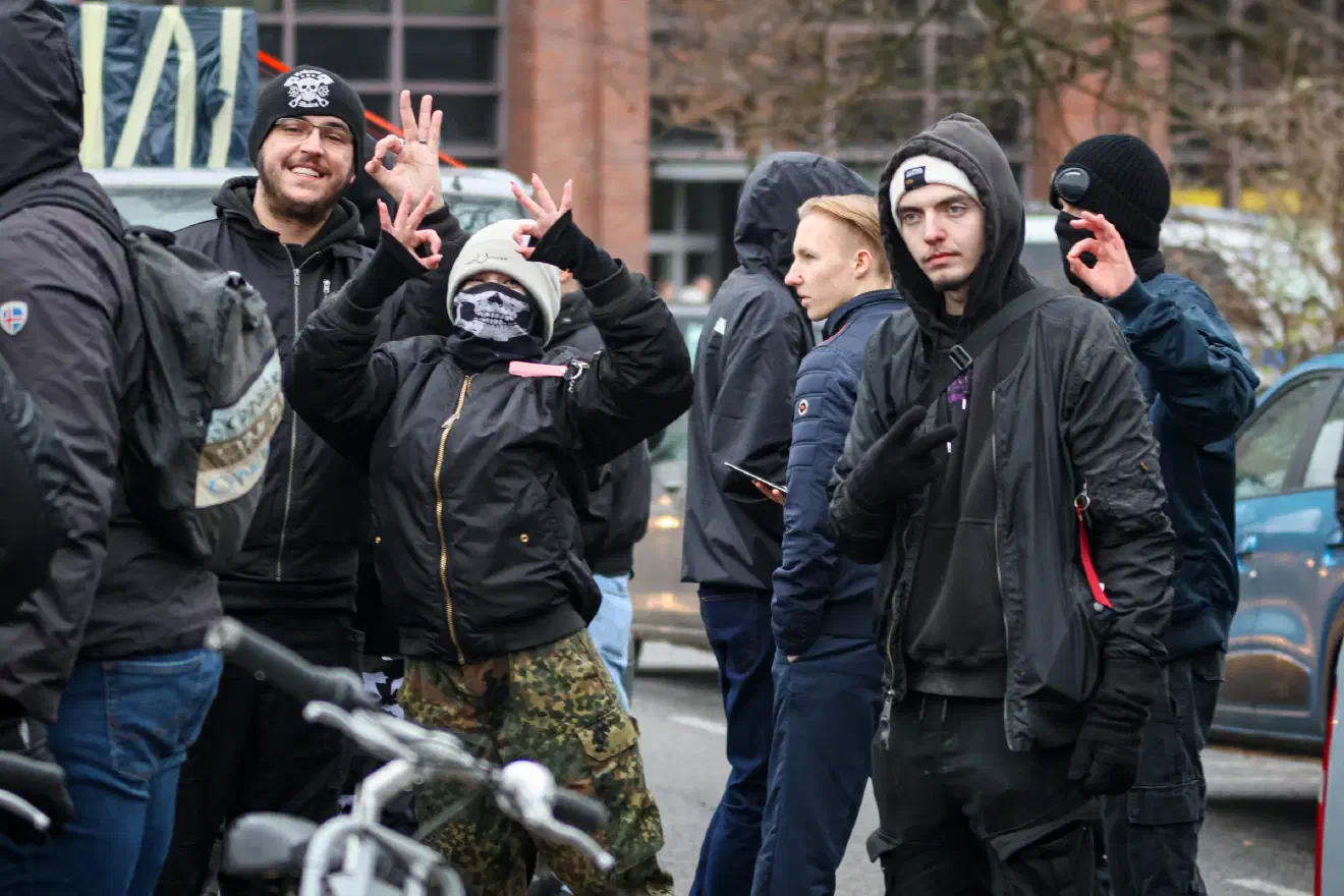 Durch diese, teils aus dem gesamten Bundesgebiet angereisten, jungen Personen war der Altersdurchschnitt des Aufmarsches vergleichsweise gering.