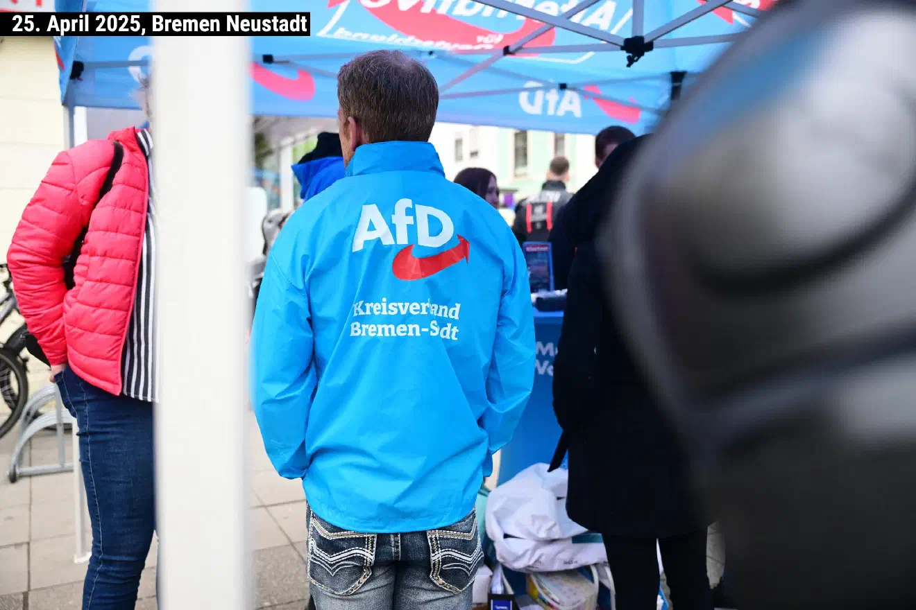 Hintergrund dieser Aktivitäten sind nach Eigenangaben der AfD-Bremen vor allem ein derzeit hoher Zulauf an neuen Mitgliedern - die AfD-Bremen versucht mit Info- und Werbemaßnahmen weitere Interessierte anzusprechen und die Parteistrukturen auszubauen und zu verfestigen. .