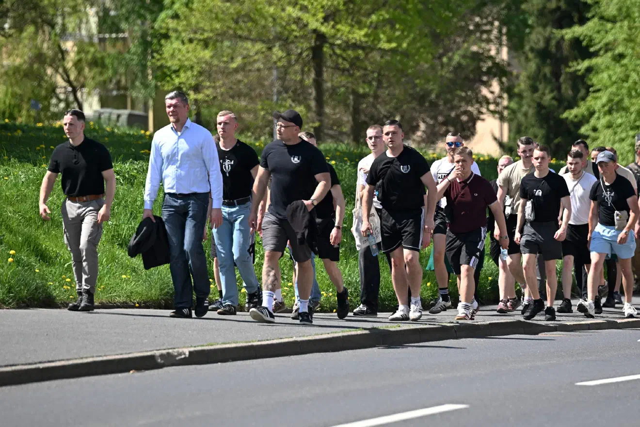 Die Veranstaltung wurde im antikapitalistischen Kampf als "Arbeiterkampftag" beworben - mit klar neonazistischer Ausrichtung.