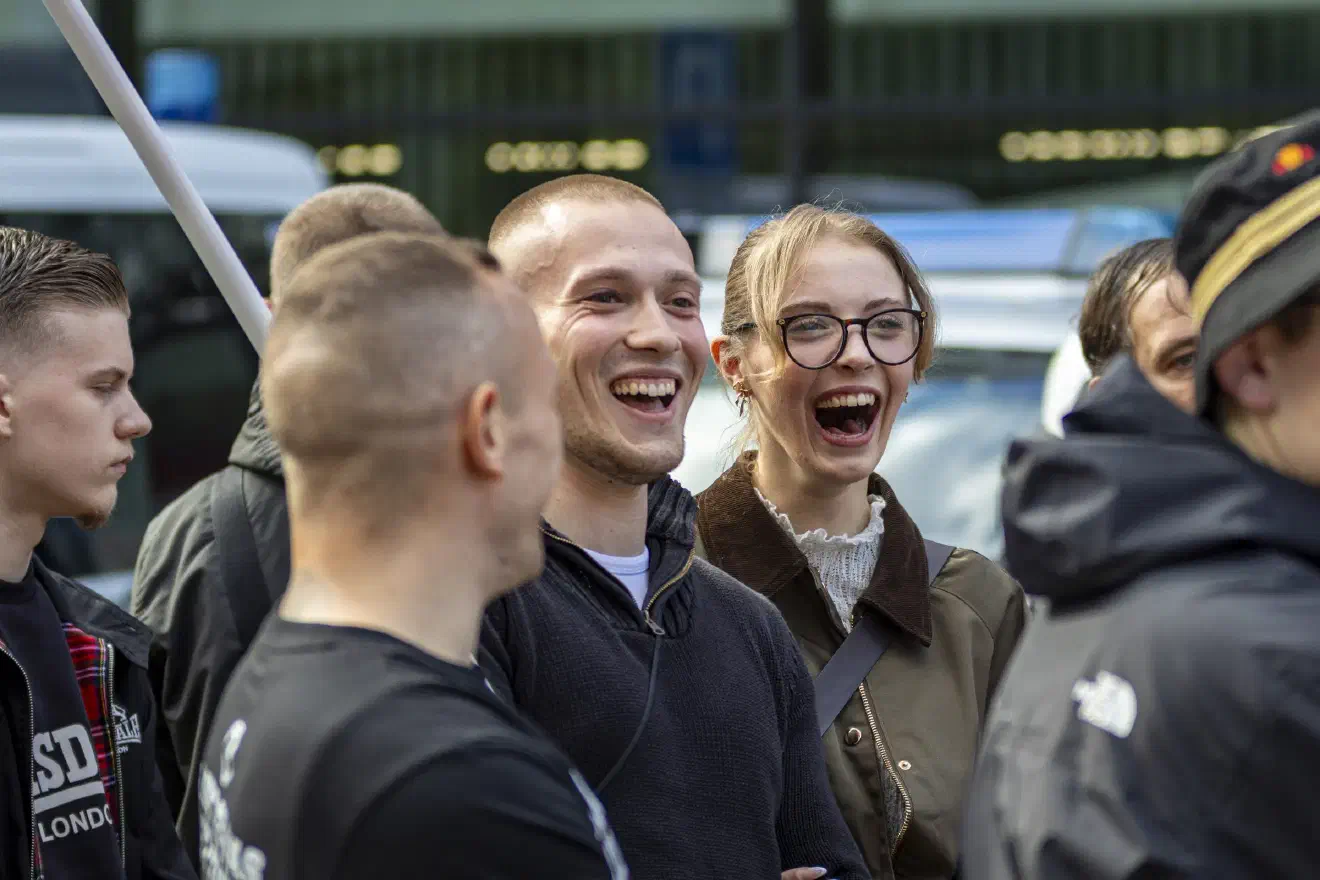 Anwesend waren auch Personen aus dem Umfeld von "Knockout51" aus Eisenach in Thüringen.