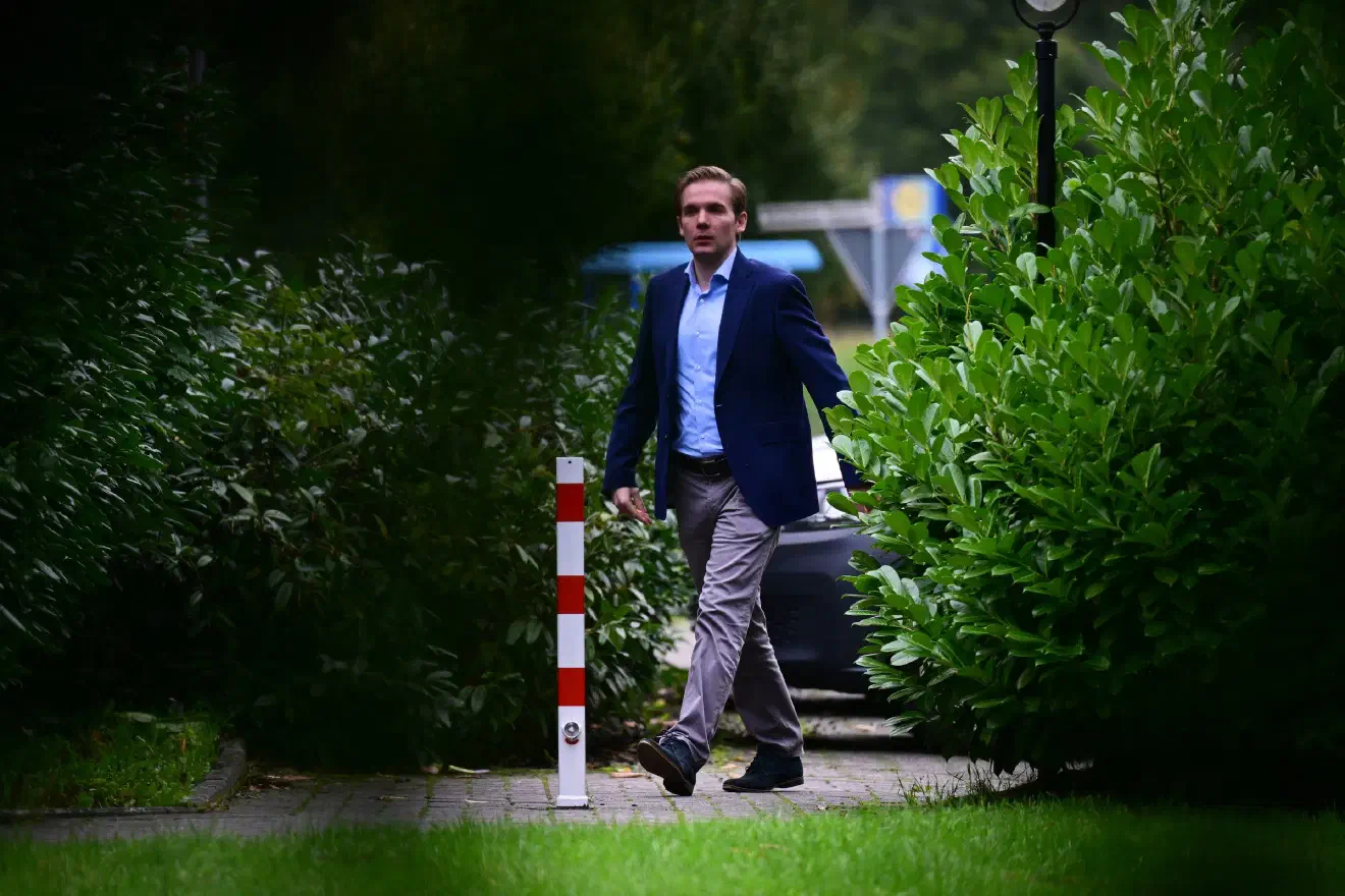Inhaltlich befasste sich die Diskussion mit der Fragestellung „Zukunft und Richtung für die rechte Jugend“.