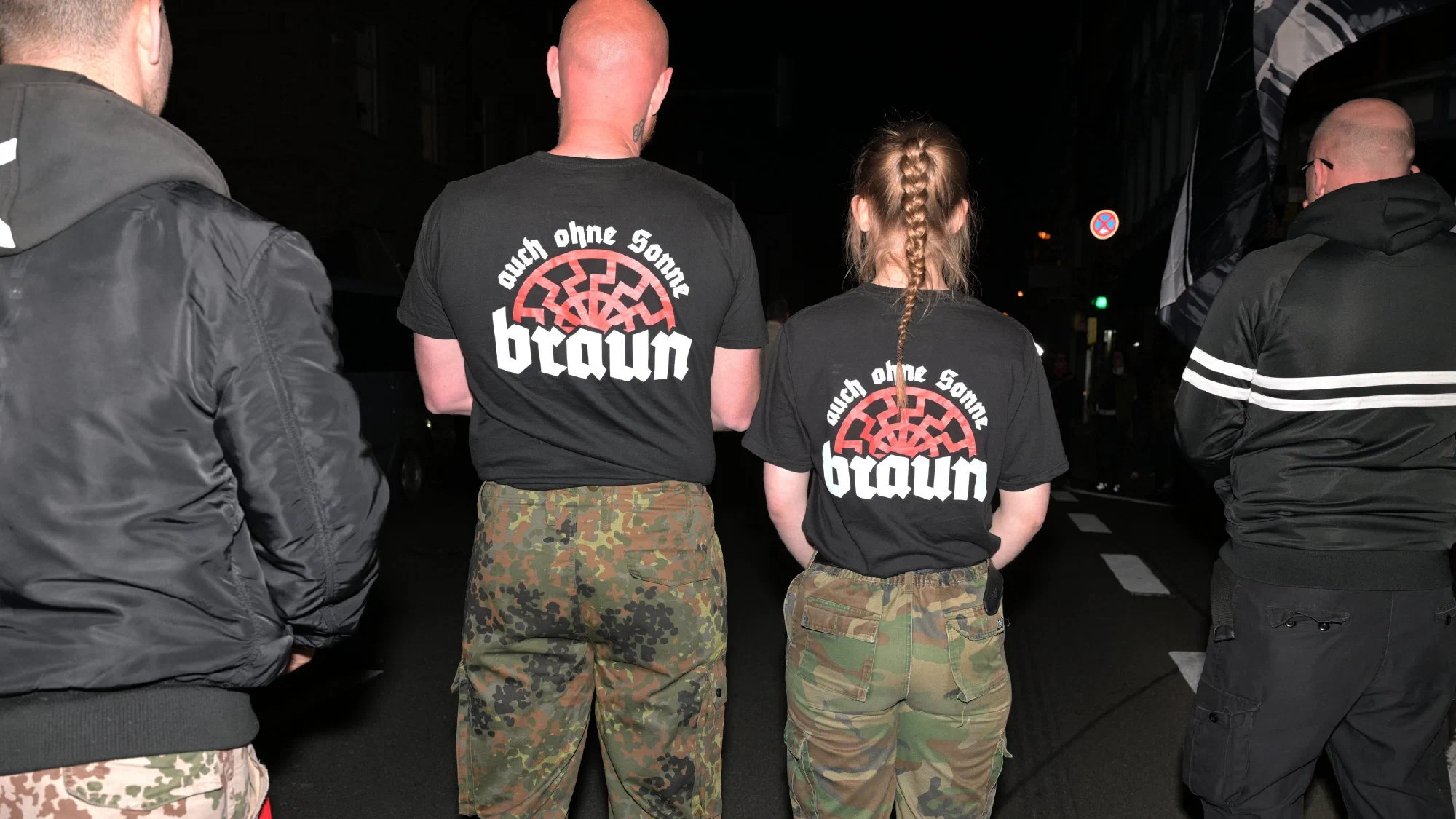 Essen bei Nacht - Neonazidemonstration in Essen