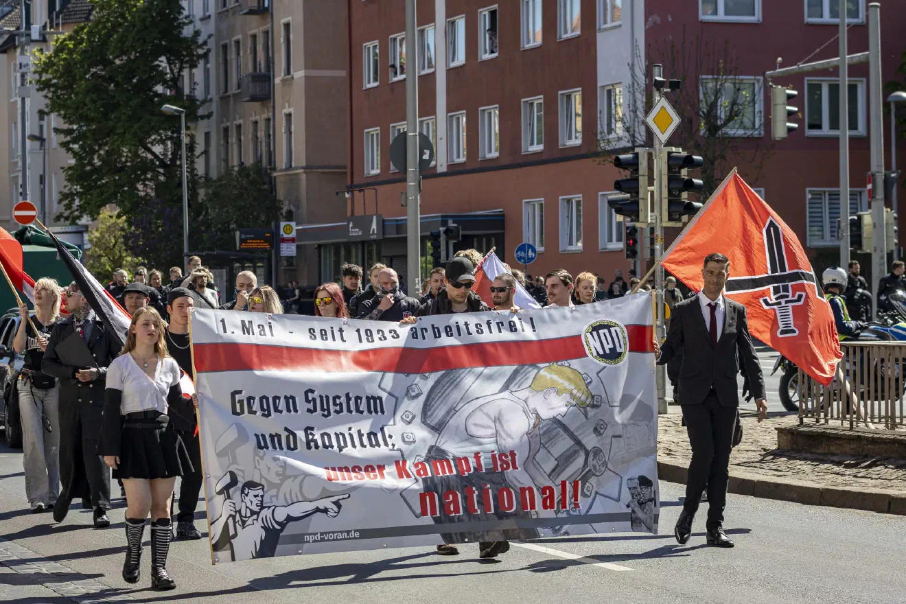 Gerade einmal knapp 40 Personen aus dem gesamten Bundesgebiet folgten dem Aufruf nach Braunschweig.
