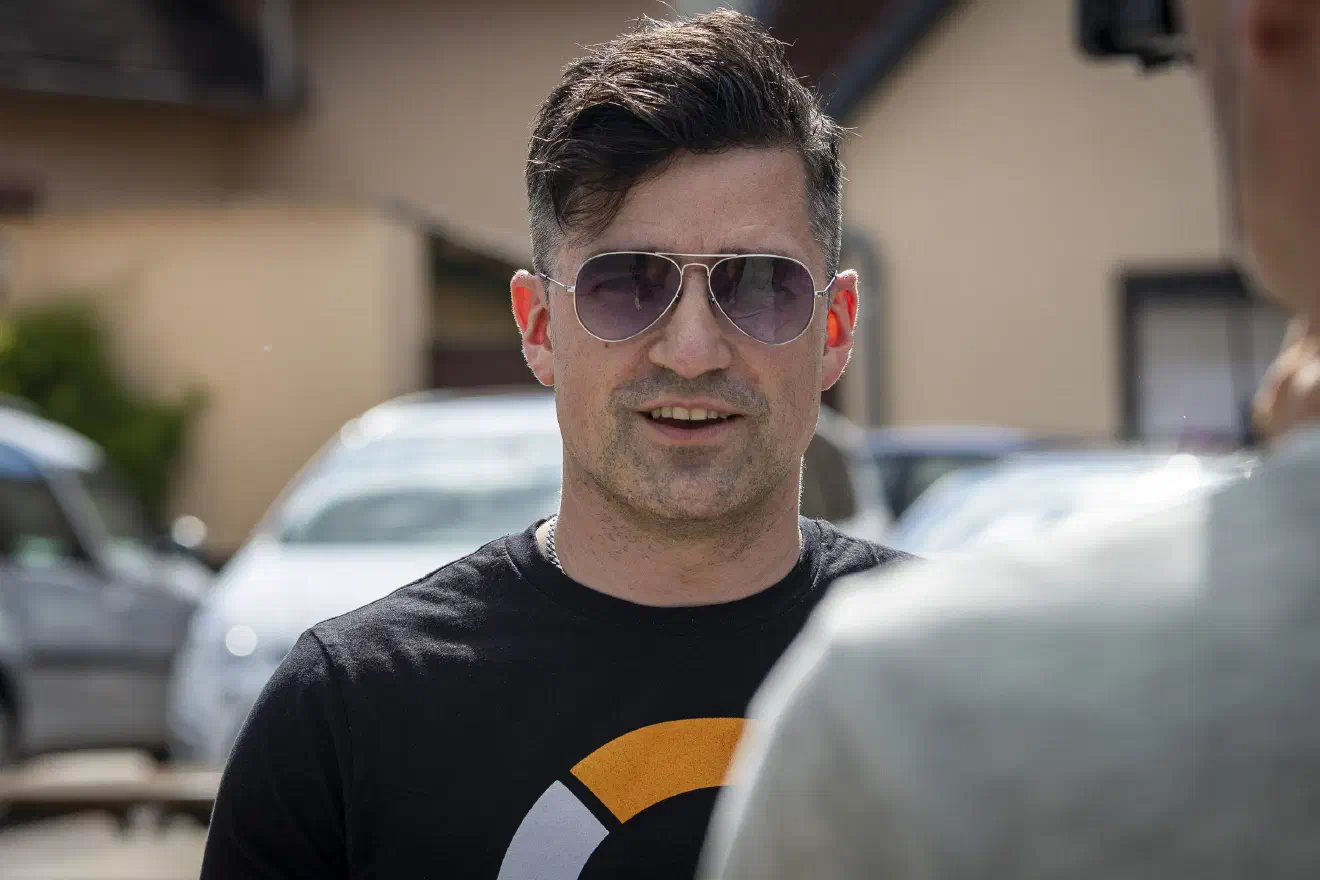 So war es auch nicht überraschen, dass neben Akteur:innen der Identitären Bewegung, Burschenschaftlern, Neonazis auch viele Aktivist:innen und Funktionäre der AfD vor Ort waren.