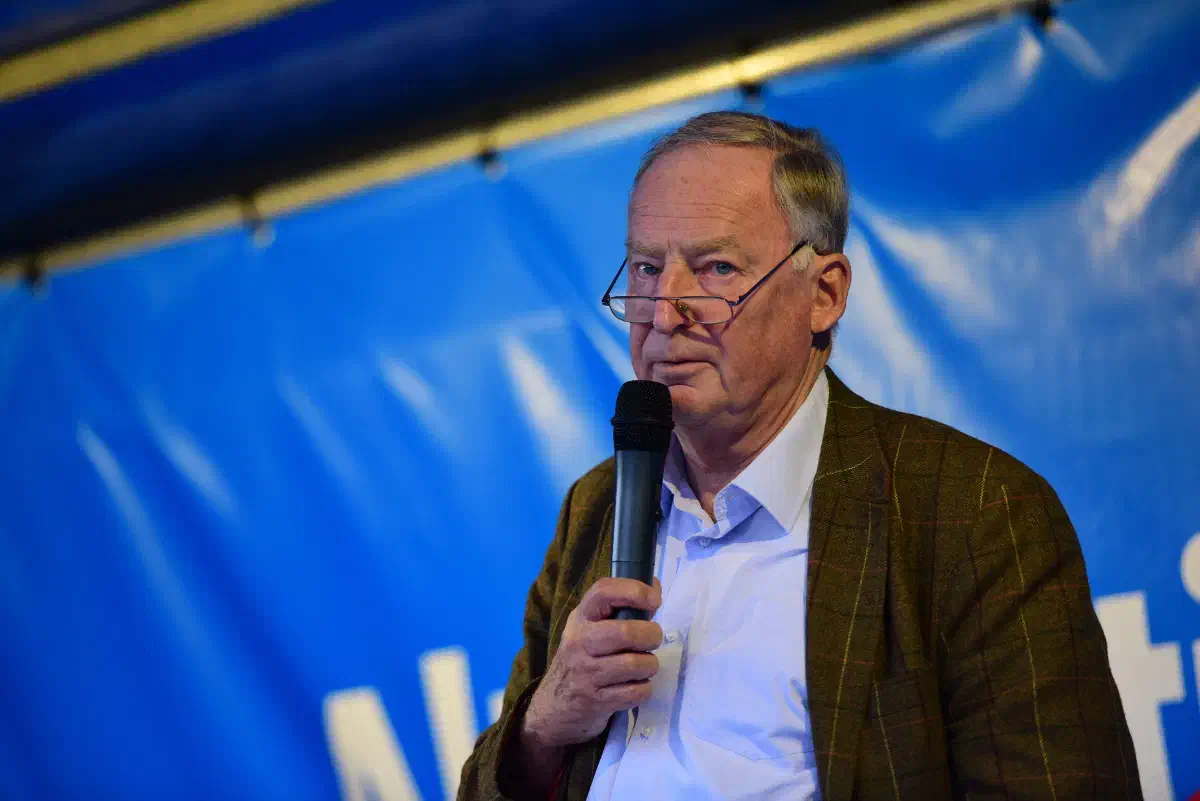 Kalbitz war im April 2017 auf Alexander Gauland (hier im Bild) als Landesvorsitzender der AfD Brandenburg gefolgt.