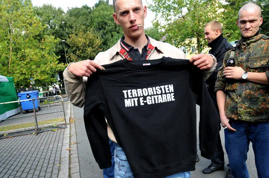 In Deutschland ist Blood & Honour seit September 2000 verboten. Ehemalige Mitglieder versuchten daraufhin die Organisation in der Bundesrepublik im verborgenen weiterzuführen oder neue Strukturen zu etablieren, welche weiterhin auf das verbotene Netzwerk zurückgriffen. Auch wenn das Netzwerk in Deutschland verboten ist: Erkennungszeichen von "Blood Honour Deutschland" und szenetypische Anspielungen wie bestimmte Zahlencodes (z.B. die Zahl 28 für den zweiten und achten Buchstaben im Alphabet) finden sich weiterhin auf Konzertveranstaltungen der internationalen Neonaziszene.