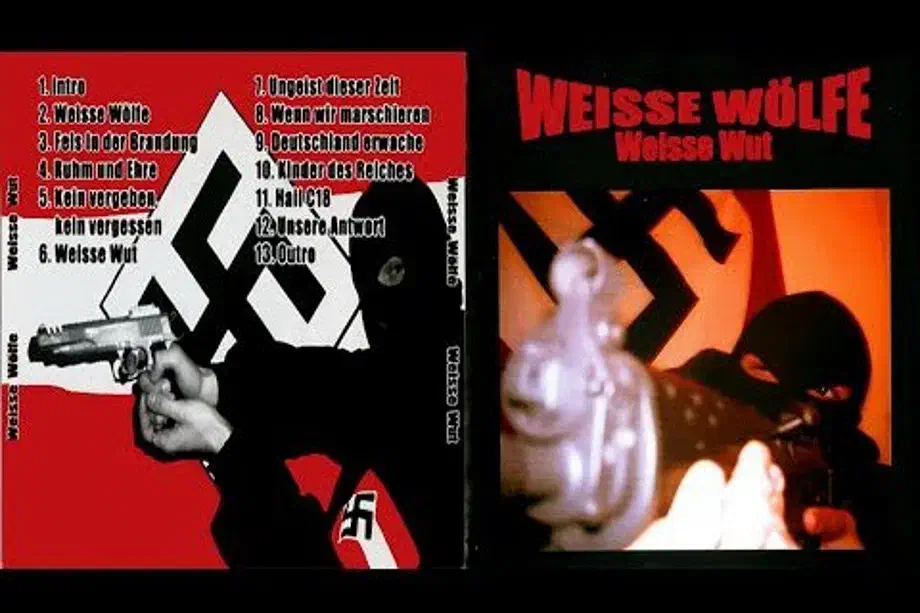 Deren Album "Weisse Wut" ist gepickt mit Gewaltaufrufen. Zum Netzwerk von "Oidoxie" in Deutschland gehörte auch die sogenannte "Oidoxie Streetfighting Crew", die sich aus Mitgliedern der Band und der Dortmunder Kameradschaftsszene um das 2003 gebildet hat. Neonazis mit Verbindungen zu Streetfighting Crew wird vorgeworfen sich Waffen beschafft und für den Kampf trainiert zu haben. Anschlagspläne sollen diskutiert worden sein, es gab Schießübungen. Beobachter*innen zogen daraufhin Verbindungen zum C-18 Netzwerk, das den bewaffneten Kampf propagierte.